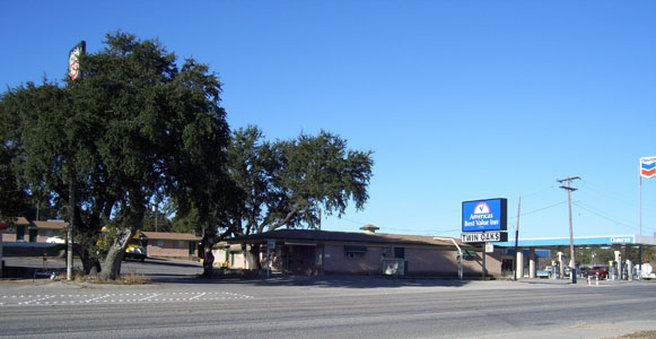 Super 8 By Wyndham Motel